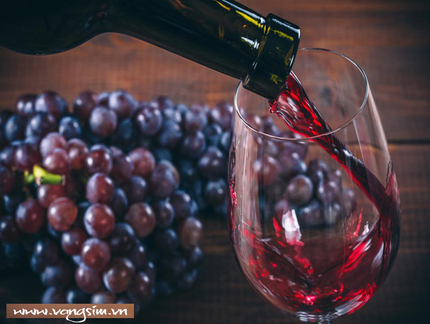 Phát hiện "thần dược" trị cao huyết áp trong rượu vang đỏ